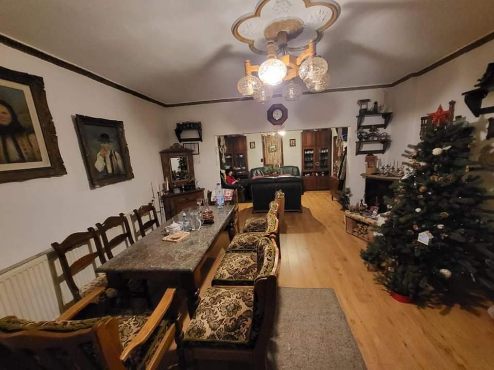 Pensiunea Bradet Brosteni Exterior foto